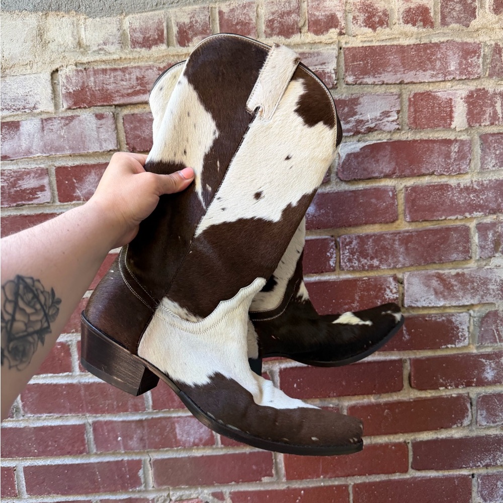Donald J. Pliner Cowboy boots